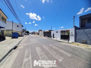 VENDE-SE CASAS NO S. DUMONT