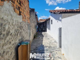 VENDE-SE CASAS NO S. DUMONT
