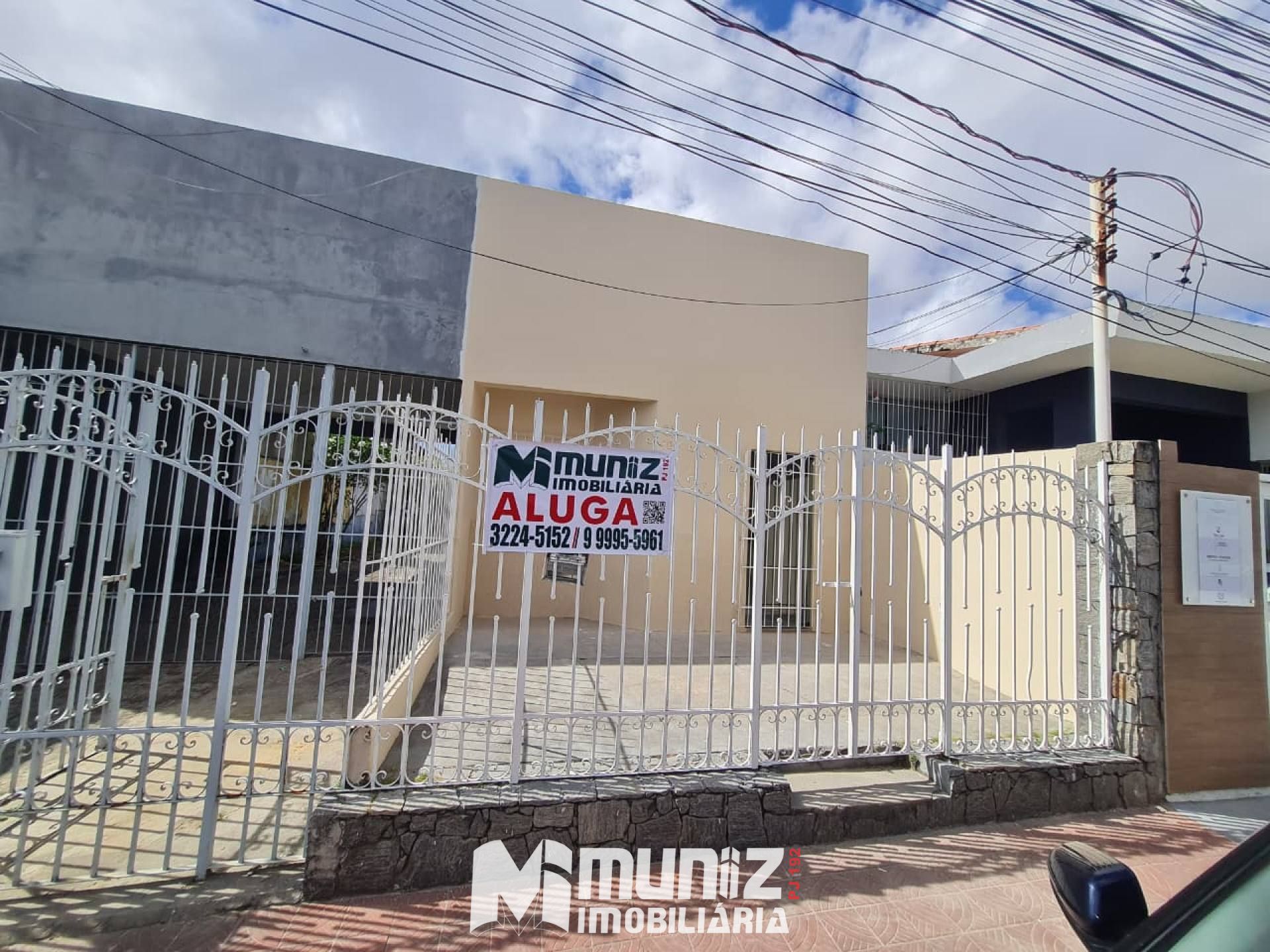 Ponto Comercial para Aluguel com 69m²- São josé