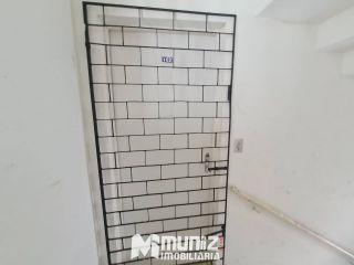 VENDE-SE APT NO 1º ANDAR NO COND JAIME NOBERTO