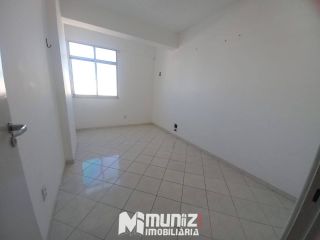 ALUGA-SE OTIMO APARTAMRNTO NO EDF. NOBRE