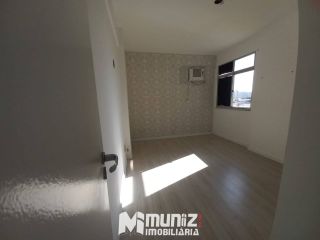 ALUGA-SE OTIMO APARTAMRNTO NO EDF. NOBRE