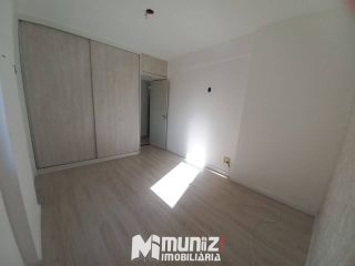 ALUGA-SE OTIMO APARTAMRNTO NO EDF. NOBRE