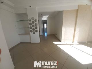 ALUGA-SE OTIMO APARTAMRNTO NO EDF. NOBRE