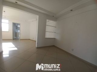 ALUGA-SE OTIMO APARTAMRNTO NO EDF. NOBRE