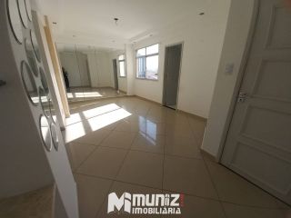 ALUGA-SE OTIMO APARTAMRNTO NO EDF. NOBRE