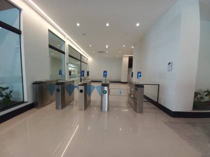 ALUGA-SE ÓTIMA SALA NO CENTRO MEDICO EMPRESARIAL PREMIER