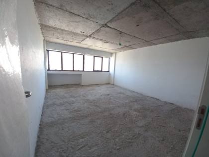 ALUGA-SE ÓTIMA SALA NO CENTRO MEDICO EMPRESARIAL PREMIER