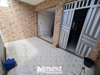 ALUGA-SE CASA C/ 02 PAVIMENTOS