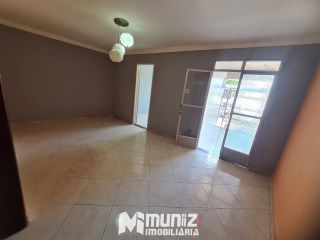 VENDE-SE CASA PRÓX AO COLEGIO JOSÉ OLINO E PISOLAR