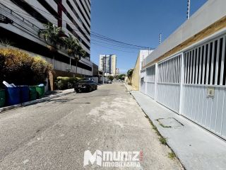 Casa de Condomínio Mobiliado Para Alugar com 3 quartos 2 salas no bairro Atalaia em Aracaju