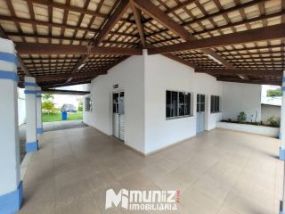 Apartamento Para Alugar com 2 quartos 1 suítes no Condomínio Park View