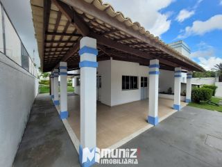 Apartamento Para Alugar com 2 quartos 1 suítes no Condomínio Park View
