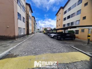 VENDE-SE APT NO 2 ANDAR - COND. SOLAR DA BARRA