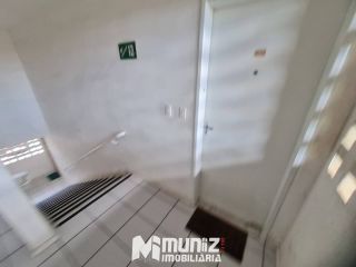 VENDE-SE APT NO 2 ANDAR - COND. SOLAR DA BARRA