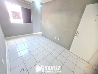 VENDE-SE APT NO 2 ANDAR - COND. SOLAR DA BARRA