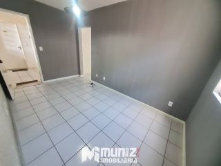 VENDE-SE APT NO 2 ANDAR - COND. SOLAR DA BARRA