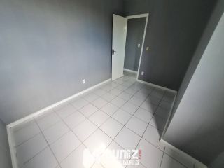 VENDE-SE APT NO 2 ANDAR - COND. SOLAR DA BARRA