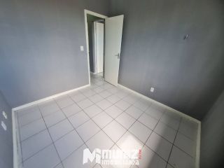 VENDE-SE APT NO 2 ANDAR - COND. SOLAR DA BARRA