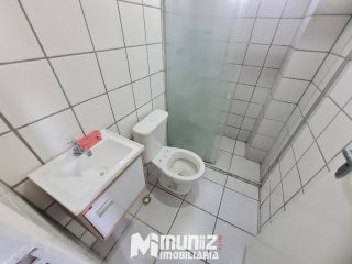 VENDE-SE APT NO 2 ANDAR - COND. SOLAR DA BARRA