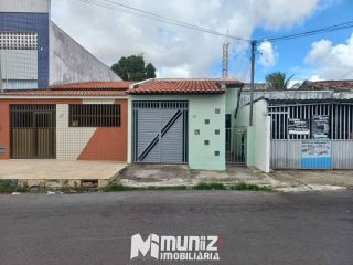 Casa Para Alugar Na Rua Paraguaçu - Bairro América