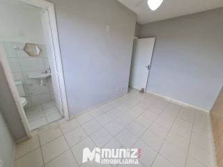 Apartamento Para Alugar com 3/4 sendo 1 suítes - bairro JABOTIANA em São Cristóvão