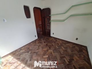Casa Para Alugar c/ 2 pavimentos - bairro São José em Aracaju