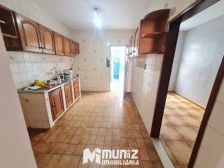 Casa Para Alugar c/ 2 pavimentos - bairro São José em Aracaju