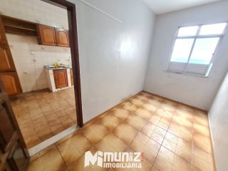 Casa Para Alugar c/ 2 pavimentos - bairro São José em Aracaju