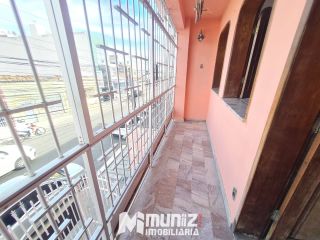 Casa Para Alugar c/ 2 pavimentos - bairro São José em Aracaju