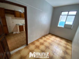 Casa Para Alugar c/ 2 pavimentos - bairro São José em Aracaju