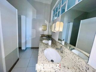 Imóvel Amplo e Versátil com Estrutura Completa - Robalo