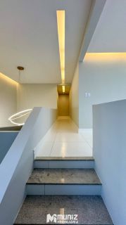 Disponivel para aluguel: Casa de alto padrão em localização estratégica a 200m da Passarela do Caranguejo - Aracaju/SE