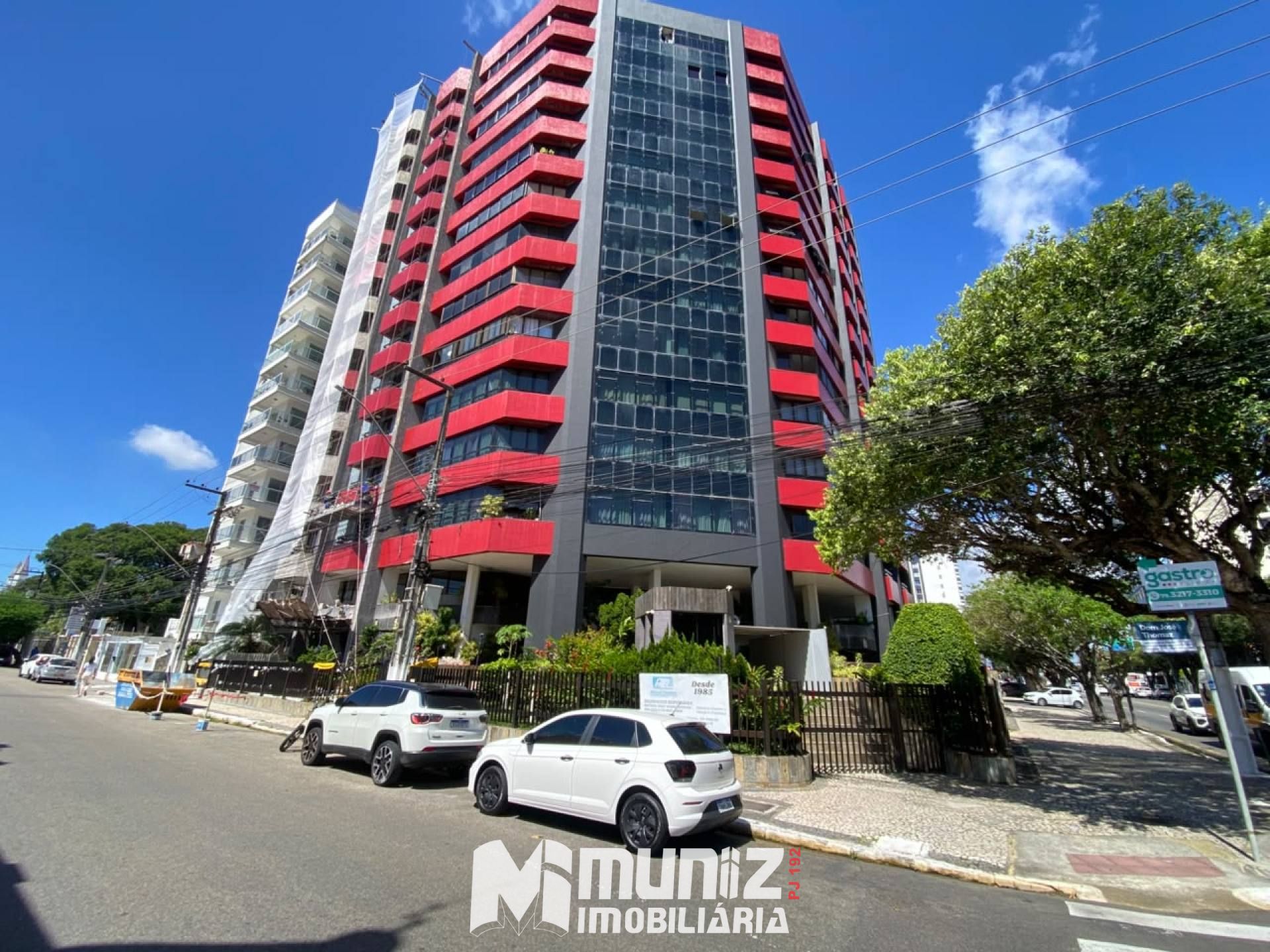 VENDE-SE EXCELENTE APT NO CD ROYAL PALACE BAIRRO SÃO JOSÉ