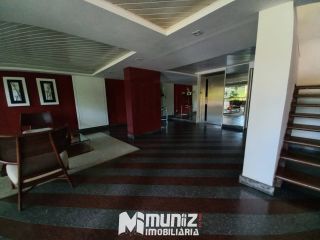 VENDE-SE EXCELENTE APT NO CD ROYAL PALACE