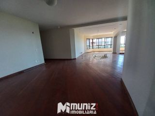 VENDE-SE EXCELENTE APT NO CD ROYAL PALACE