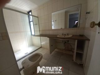 VENDE-SE EXCELENTE APT NO CD ROYAL PALACE