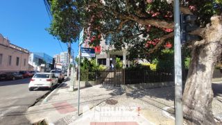 VENDE-SE EXCELENTE APT NO CD ROYAL PALACE