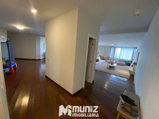 VENDE-SE EXCELENTE APT NO CD ROYAL PALACE