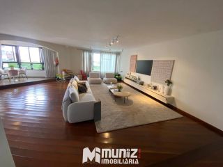 VENDE-SE EXCELENTE APT NO CD ROYAL PALACE