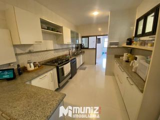 VENDE-SE EXCELENTE APT NO CD ROYAL PALACE