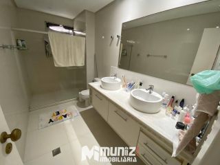 VENDE-SE EXCELENTE APT NO CD ROYAL PALACE