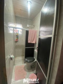 VENDE-SE CASA NA RUA PERNANBUCO