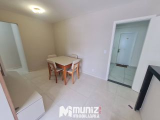 Aluga-se Apartamento no Cond. Golden Village na Barra Dos Coqueiros