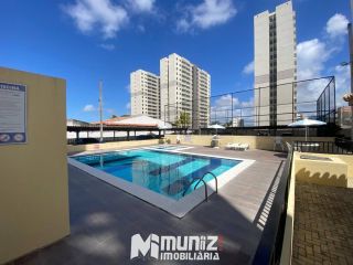 Apartamento Para Alugar no Cond. Portal da Praia no bairro Coroa do Meio