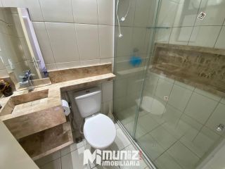 Apartamento Para Alugar no Cond. Portal da Praia no bairro Coroa do Meio