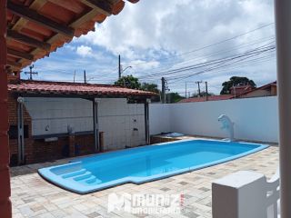 Casa Para Vender com 5 quartos no bairro Aeroporto em Aracaju