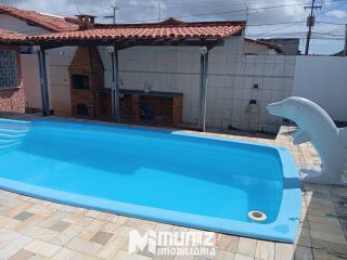 Casa Para Vender com 5 quartos no bairro Aeroporto em Aracaju