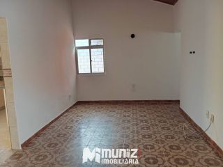 Casa Para Vender com 5 quartos no bairro Aeroporto em Aracaju