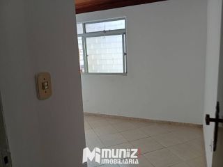 Casa Para Vender com 5 quartos no bairro Aeroporto em Aracaju